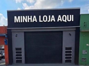 Comercial · 250m² · Galpão na Rua do Gasômetro, N. 81 • 250 m²