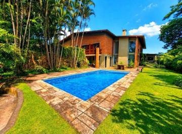 a0e7ba9d1767d2a998f06bb6df7b5779392a9970 · Casa de alto padrão no Fazendinha com 2.600 m², piscina aquecida, projeto Lineu Alegretti e muito ve
