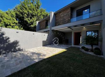 76763360c1fbf219221d65fab4ec95023bf6e796 · Sobrado com 3 dormitórios à venda, 152 m² por R$ 839.000 - Jardim América - São Leopoldo/RS