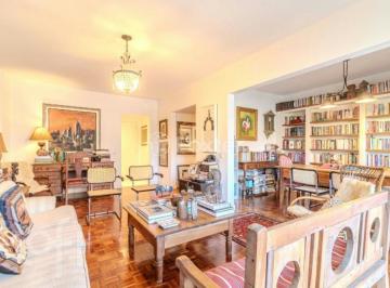 6c1e156f · Apartamento, 3 dormitórios, 139.22 m², em Auxiliadora