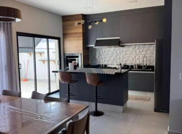 Casa de 3 quartos, Itapetininga · Casa com 3 quartos - venda ou aluguel - Condomínio Portal dos Pinheiros - Itapetininga/SP