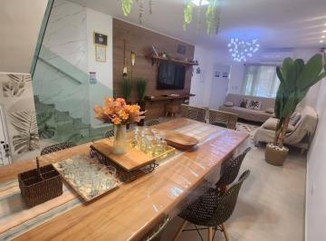Casa de 3 quartos, São Sebastião · Casa em Condomínio para Venda no bairro Juquehy!