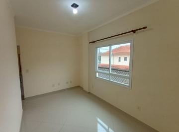 Apartamento de 2 quartos, São Vicente · Apto dois dormitórios, suíte, prédio baixo com elevador