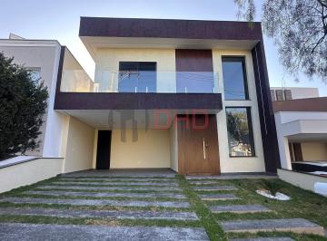 Casa · 250m² · 4 Quartos · 4 Vagas · Condomínio Golden Park Residence - sobrado impecável