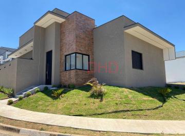 Casa · 194m² · 3 Quartos · 2 Vagas · Condomínio Terras de São Francisco - Casa de esquina e com escritório