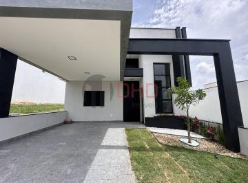 Casa · 153m² · 3 Quartos · 1 Vaga · Casa nova com piscina no Condomínio Horto Florestal Villagio