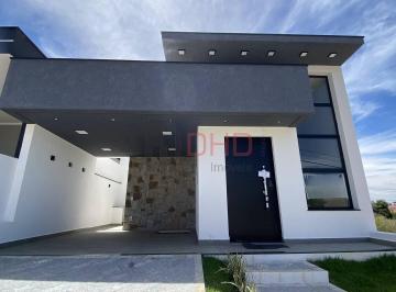 Casa · 200m² · 3 Quartos · 2 Vagas · Casa nova com piscina no condomínio Helena Maria