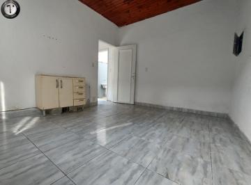 Foto 01 · Aluguel de Casa na Gaivota, Itanhaém-SP: 2 Quartos, Sala, Banheiro, Garagem e 60m² de Área - Imperdí