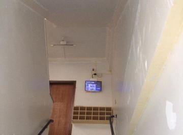 Comercial · 42m² · Comercial à venda - em Dona Clara