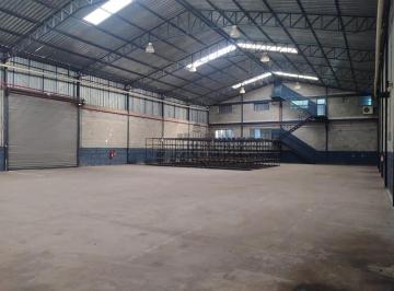 Comercial · 2500m² · 25 Vagas · Galpão Comercial - Chácaras Reunidas - 1660m².