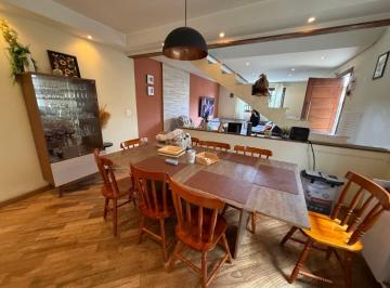 Casa de 3 quartos, São Paulo · Casa com 170 m² e 3 quartos à venda no Butantã FL34