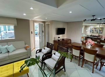 Casa · 160m² · 4 Quartos · 2 Vagas · Excelente Sobrado Triplex em condomínio fechado