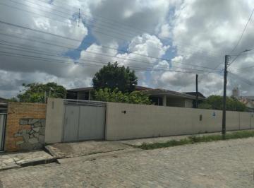 Casa de 6 quartos, João Pessoa · Casa com 1032 m² e 6 quartos à venda em Jaguaribe, uma verdadeira mansão em meio a natureza.