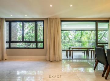 Apartamento de 3 quartos, Curitiba · 170m² | 3 Suítes | 3 Vagas | Semi-Mobiliado | Varanda Gourmet