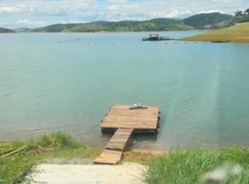 Terreno , Igaratá · Terreno Pé Na Água Com 4.050m² Situado No Condomínio Águas De Igarata SP.