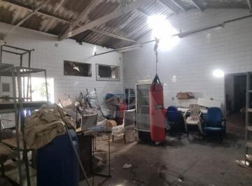 Comercial · 305m² · 4 Vagas · Galpão à venda em Campinas, Jardim Chapadão, com 305 m²