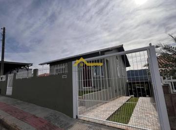 Casa com pátio e horta · Casa com pátio e horta