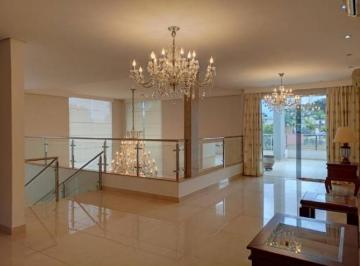 Casa de 3 quartos, Arujá · Casa com 140 m² e 3 quartos à venda em Arujazinho IV