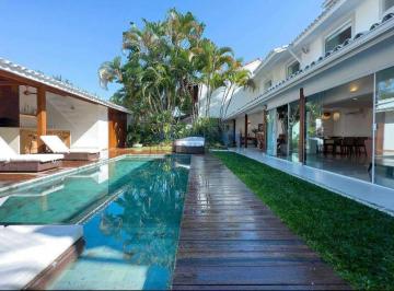 276360.jpg · Barra da Tijuca Condomínio Santa Mõnica I Mansão Lindíssima | 5 Quartos I 3 Suítes i 2 Vagas
