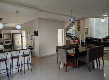 Casa de 3 quartos, São Paulo · Casa com 130 m² e 3 quartos à venda em Vila Carrão
