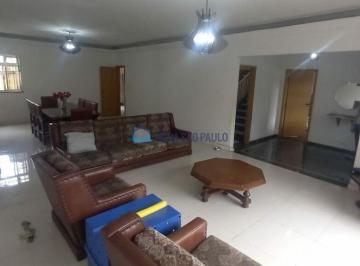 Casa · 416m² · 4 Quartos · 6 Vagas · Casa assobradada, com 4 dormitórios, 6 vagas.