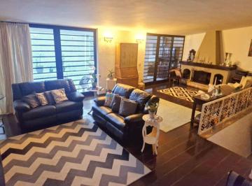 Casa · 280m² · 3 Quartos · 4 Vagas · Sobrado com 3 dormitórios, Campo Belo