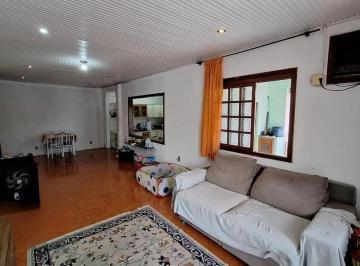 Casa de 4 quartos, Canoas · Casa de 4 dormitórios e 4 vagas de garagem em Canoas.