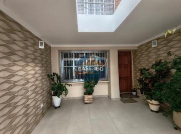 Rua Sapucaia. 64@base360imob · Imperdível oportunidade: Casa à venda em São Paulo-SP, Vila Bertioga! 3 quartos, 1 suíte, 1 sala, 3 