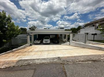Casa · 432m² · 4 Quartos · 3 Vagas · Casa de 432m² à venda, 4 quartos, 4 suítes, Piscina e Dois tipos de captação de