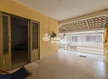 Casa · 173m² · 4 Quartos · QR 03 - Sobrado à Venda - 04 Quartos sendo 02 Suítes 02 vagas !