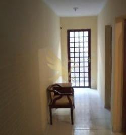 Casa · 240m² · 6 Quartos · 3 Vagas · Casa de 44m² à venda, 6 quartos, 3 banheiros no Vila Formosa em Campinas