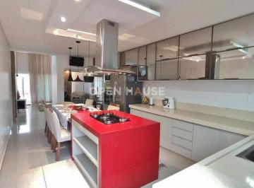 Casa · 200m² · 3 Quartos · 3 Vagas · A cozinha dos sonhos!