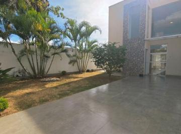 Casa de 3 quartos, Águas Claras · Arniqueira Moderna 3 quartos 400 metros condomínio portaria zelador vista livre suíte área verde