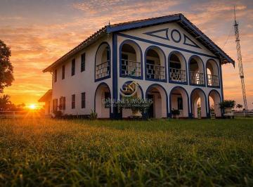 Fachada preservada da casa sede centenária. · Fazenda Centenária em Alenquer-PA: 9.577 ha e 1.500 Reses
