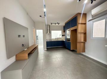 Casa de 2 quartos, Santana de Parnaíba · Casa com 02 dormitórios suíte para locação