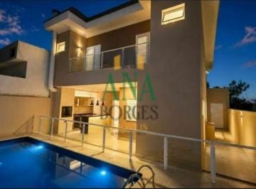 Casa · 4 Quartos · Sobrado de 04 dormitórios e Piscina em Condomínio