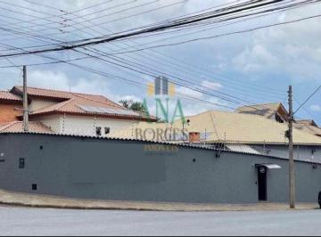 Casa · 3 Quartos · Casa Comercial / Residencial