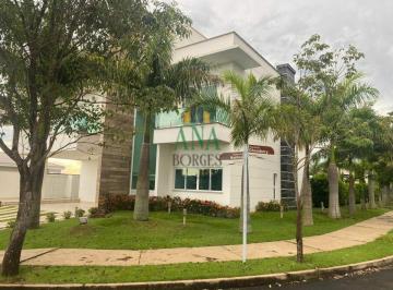 Casa · 4 Quartos · Casa Alto Padrão