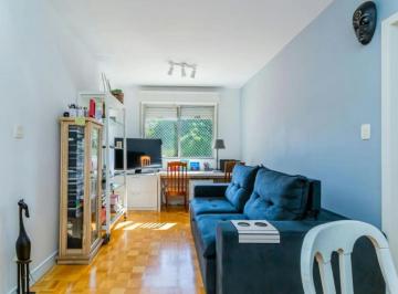 Apartamento · 75m² · 3 Quartos · 1 Vaga · Apartamento de 3 dormitorios à venda em Higienópolis, Porto Alegre.
