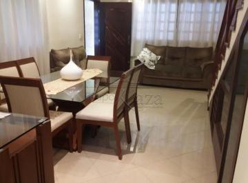Casa · 130m² · 3 Quartos · 2 Vagas · Casa Sobrado - Cidade Morumbi - 3 Dormitórios - 141m² - Analisa Permuta.
