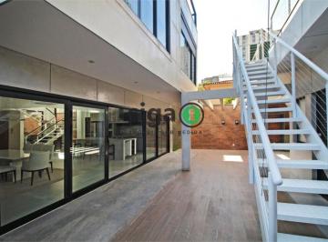 Casa · 408m² · 4 Quartos · 6 Vagas · Sobrado Alto Padrão no Jardim Europa de 4 quartos com 6 Vagas - 510m² à Venda.