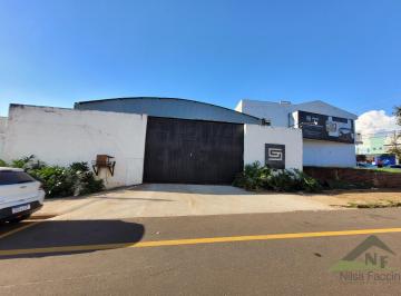 Comercial · 871m² · 3 Quartos · 5 Vagas · SOBRADO COMERCIAL DE ESQUINA COM SALAS, BARRACÃO E APARTAMENTO!