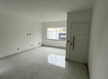 Casa · 120m² · 3 Quartos · 2 Vagas · Sobrado com 3 dormitórios sendo 1 suíte, 3 banheiros, 2 vagas de garagem, quintal na Agua Rasa