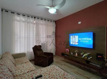 Casa · 210m² · 4 Quartos · 2 Vagas · Casa Sobrado - Jacareí - Jardim Santa Maria - 4 Dormitórios - 156m².