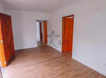 Casa · 300m² · 3 Quartos · 5 Vagas · Oportunidade - Casa Térrea - Cidade Morumbi - 3 Dormitórios - 300m².