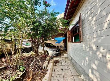 218255115458dfda3dfdd317c7f2d389f46b0448 · Casa à venda no Jardim Primavera no Guarujá | Omega Imóveis
