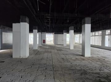 Comercial · 2339m² · 5 Quartos · 9 Vagas · Prédio Comercial para Locação no Centro de Blumenau