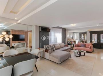 Casa · 288m² · 3 Quartos · 3 Vagas · Casa 3 suítes no bairro Hípica.