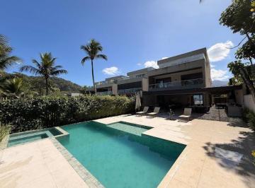 e238ab61935043bce34c5b66f6a3e1c90e12cc51 · Casa frente ao mar na Praia do Engenho | 6 suítes | Venda e temporada | São Sebastião-SP