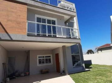 Casa · 215m² · 3 Quartos · 2 Vagas · Sobrado alto padrão de esquina á venda no bairro Pinheirinho em Curitiba - PR